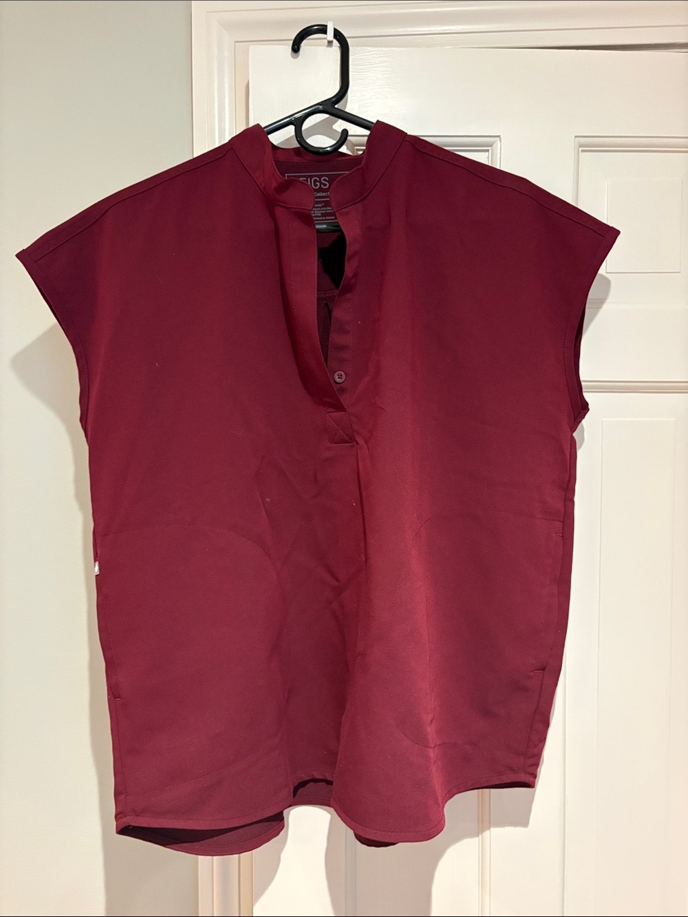 FIGS Women's Wine-Red V-Neck Tunic Top